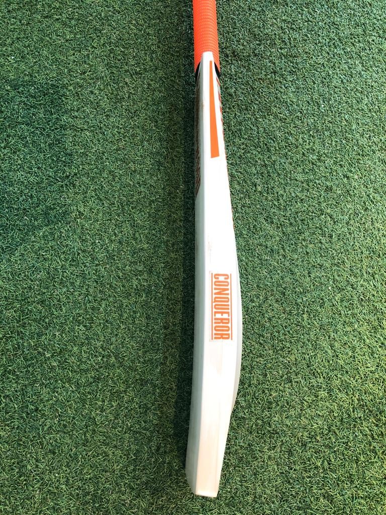 Laver & Wood Elegance Club