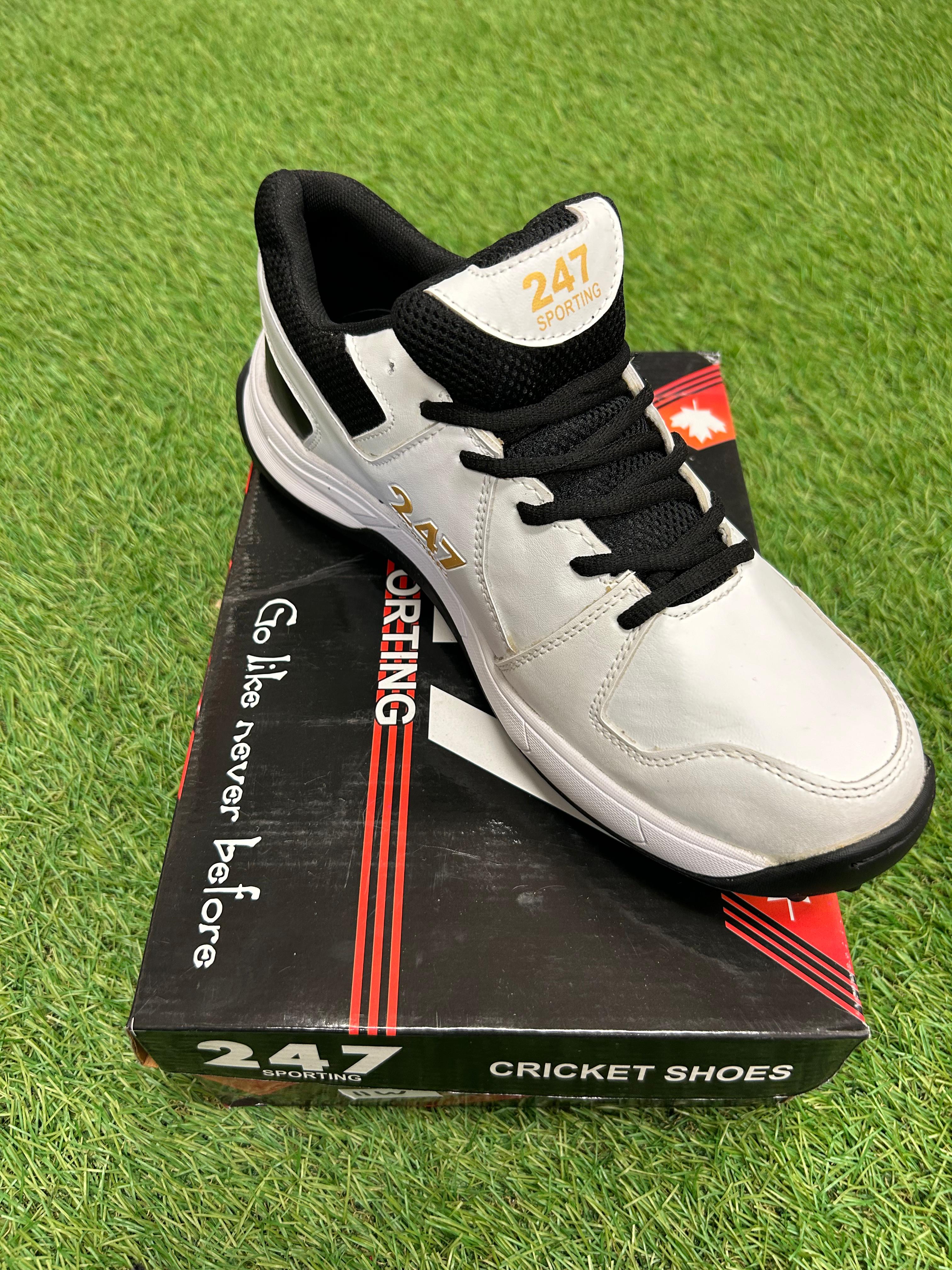 247 Allrounder Cricket Shoe