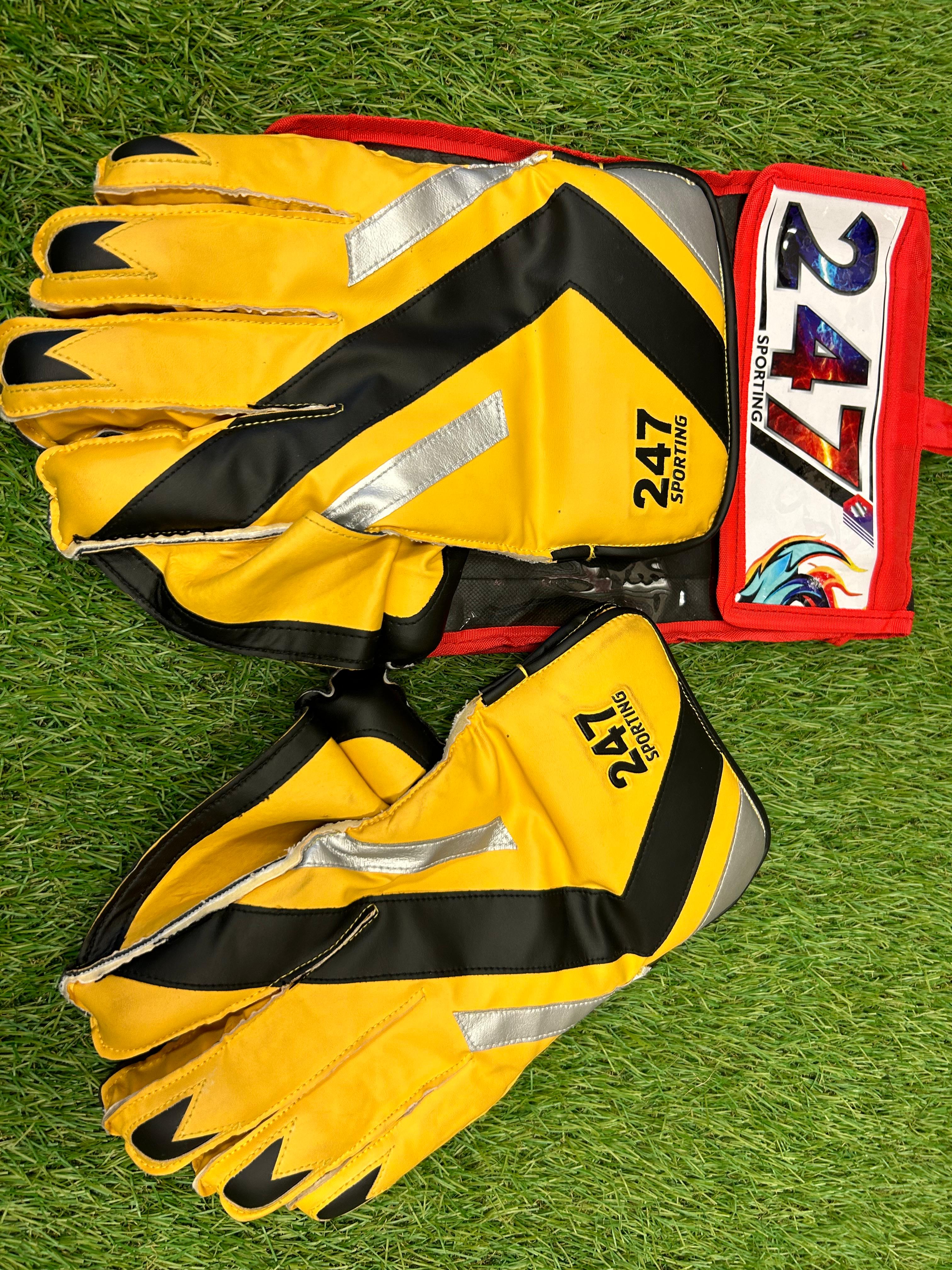 247 Player Edition Keeping Glove - Yellow