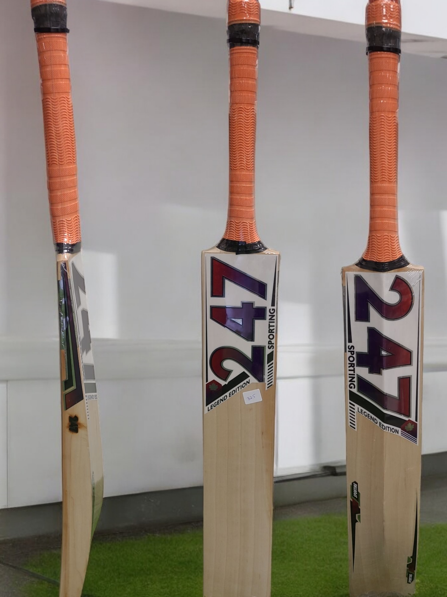 247 Legend Edition Cricket Bat