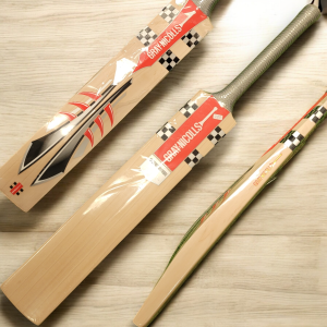 Gray Nicolls Predator GN 5