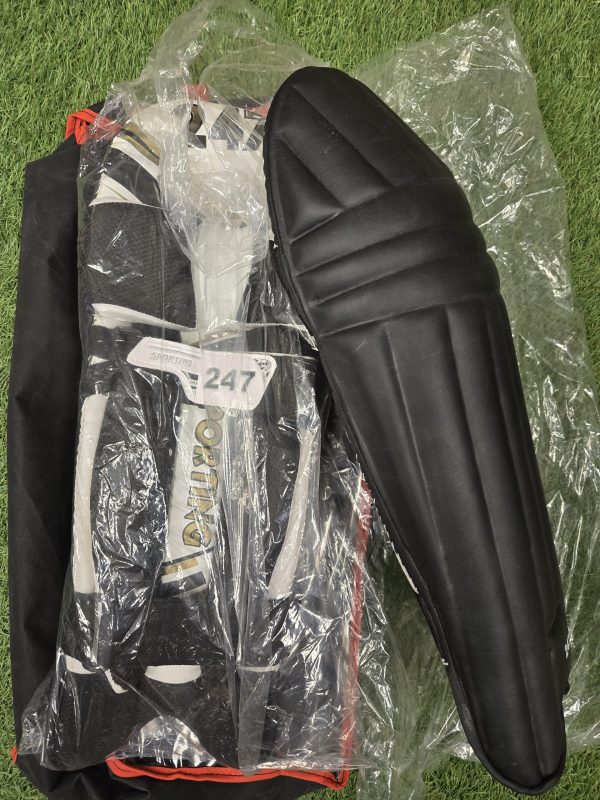 247 Club Lite Batting Pad - Black