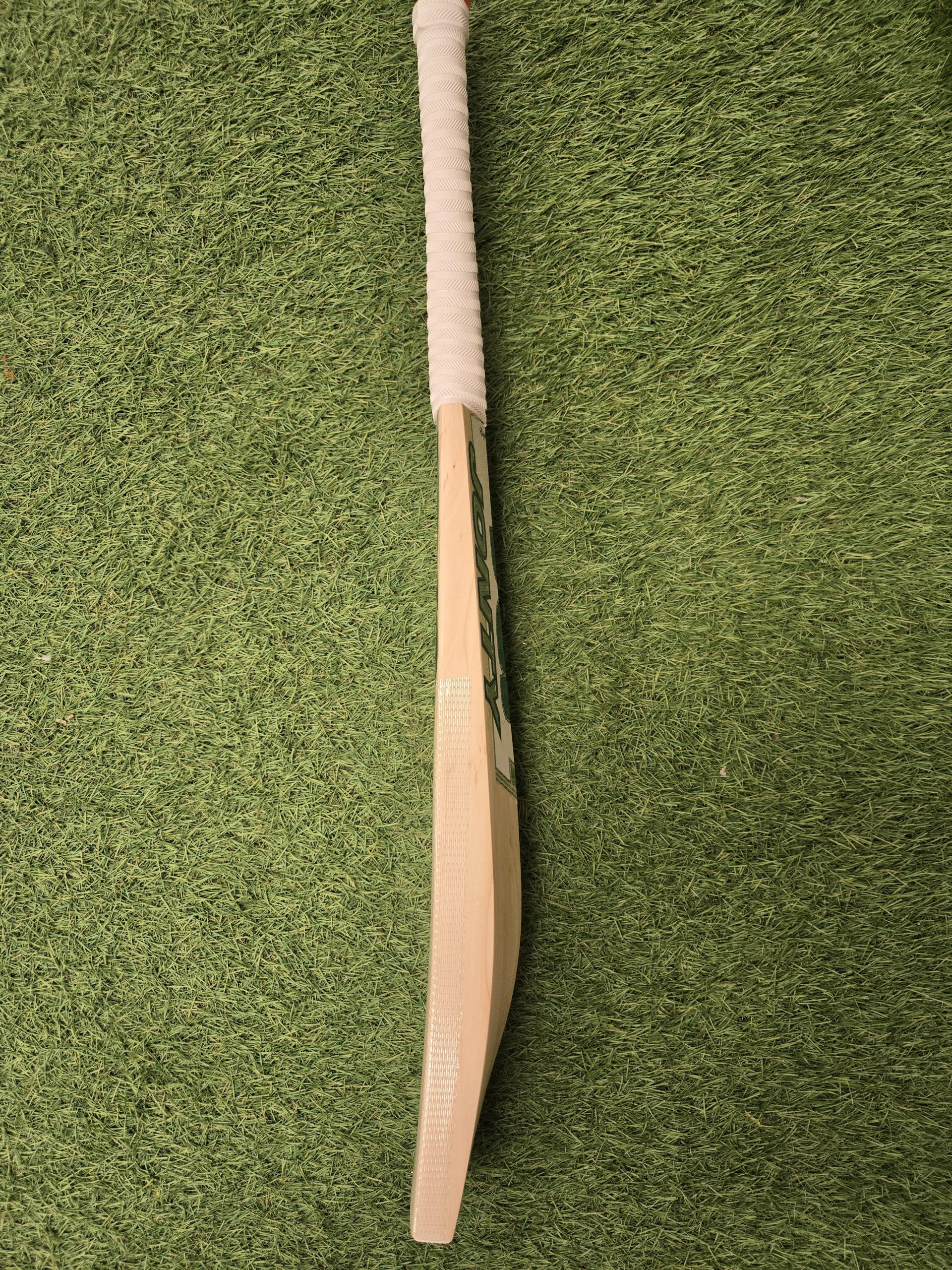 JS JONTY GOLD English Willow cricket bat